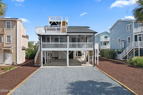 MLS: 100455850