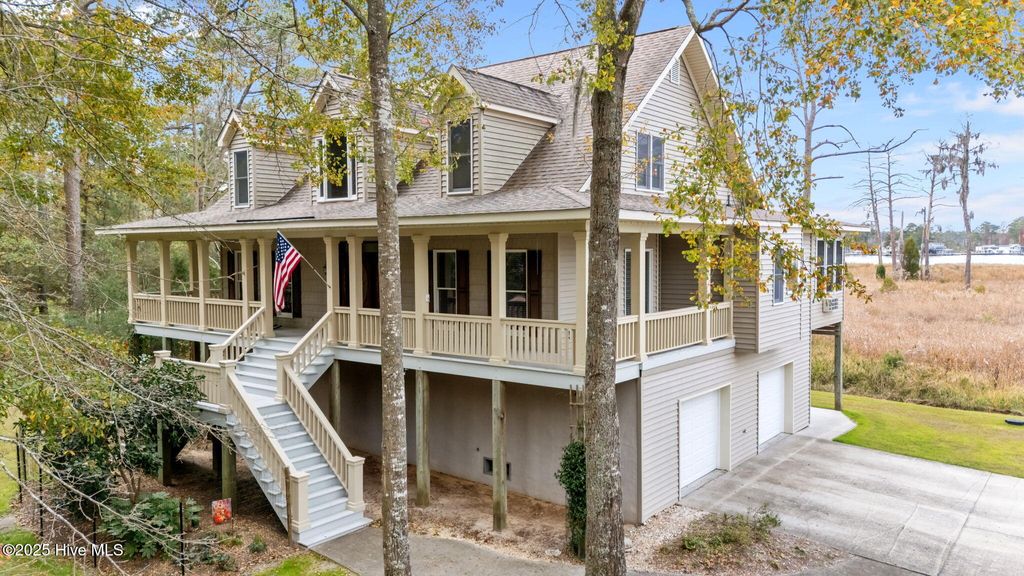 Photo of 204 Tupelo Lane, Washington, NC 27889 (MLS # 100542198)