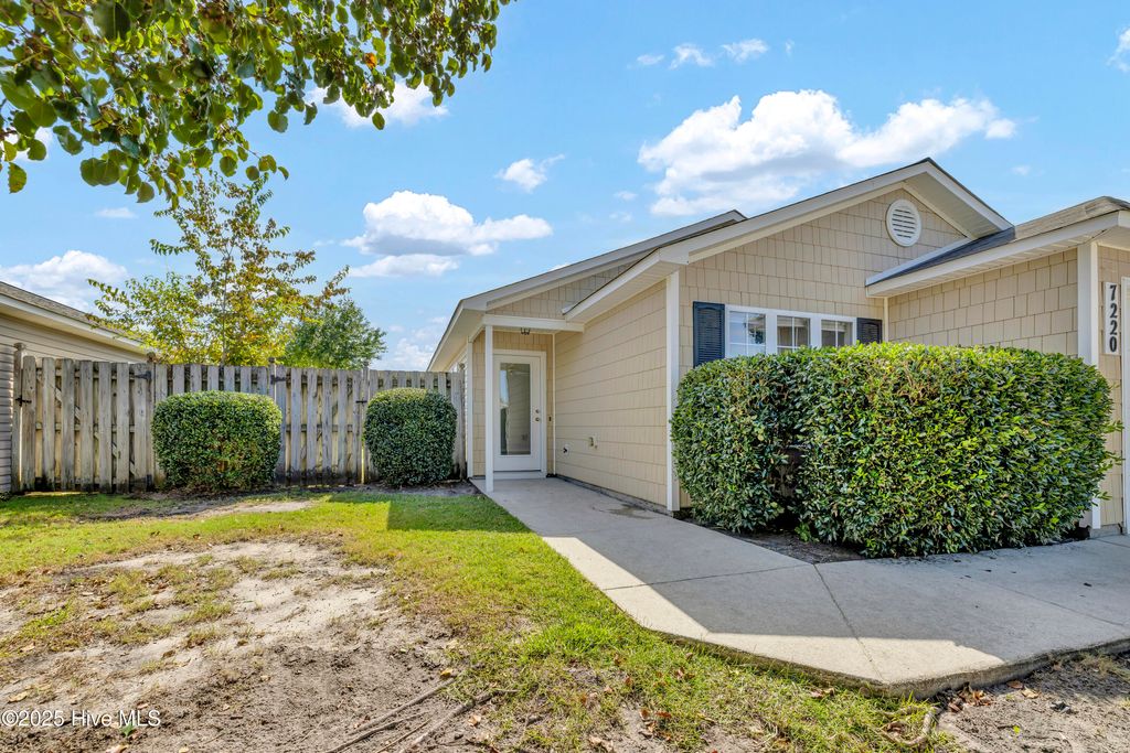 Photo of 7220 Haskell Court, Wilmington, NC 28411 (MLS # 100534307)