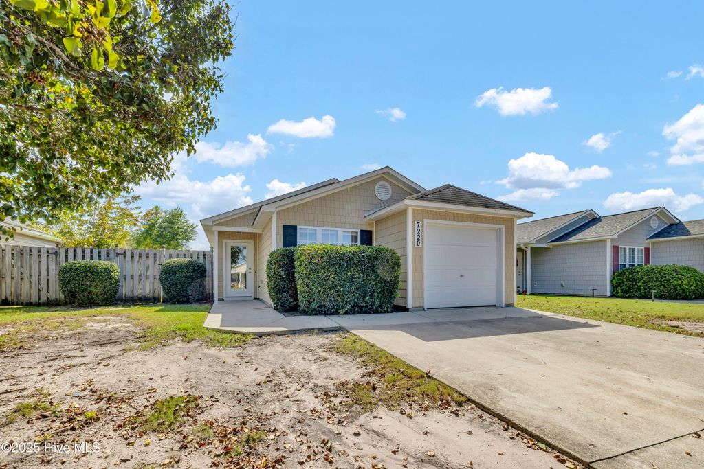 Photo of 7220 Haskell Court, Wilmington, NC 28411 (MLS # 100534307)