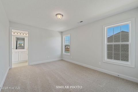 Tiny photo for 1894 Olde Towne Pointe Boulevard, Jacksonville, NC 28546 (MLS # 100538457)