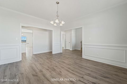 Tiny photo for 1894 Olde Towne Pointe Boulevard, Jacksonville, NC 28546 (MLS # 100538457)