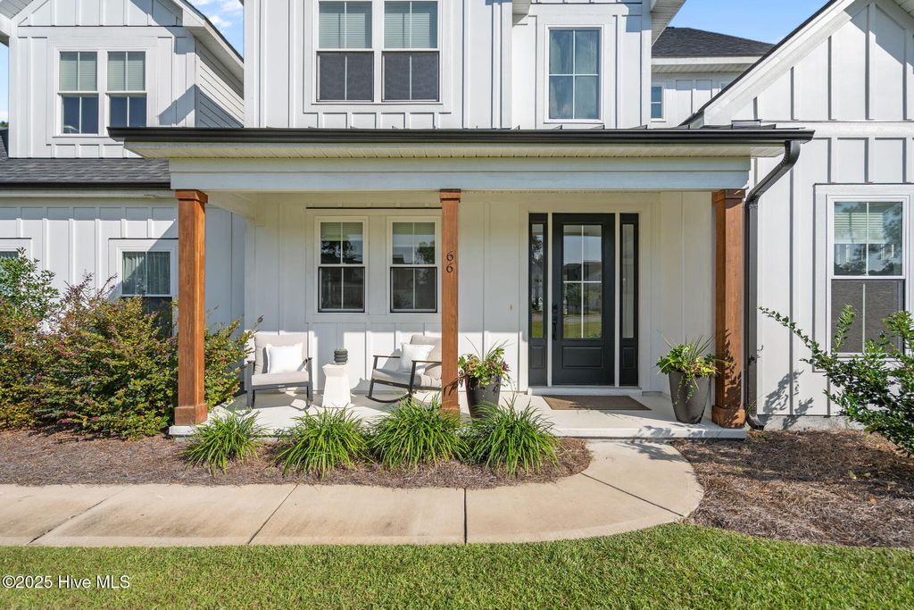 Photo of 66 Stratford Place, Hampstead, NC 28443 (MLS # 100533643)