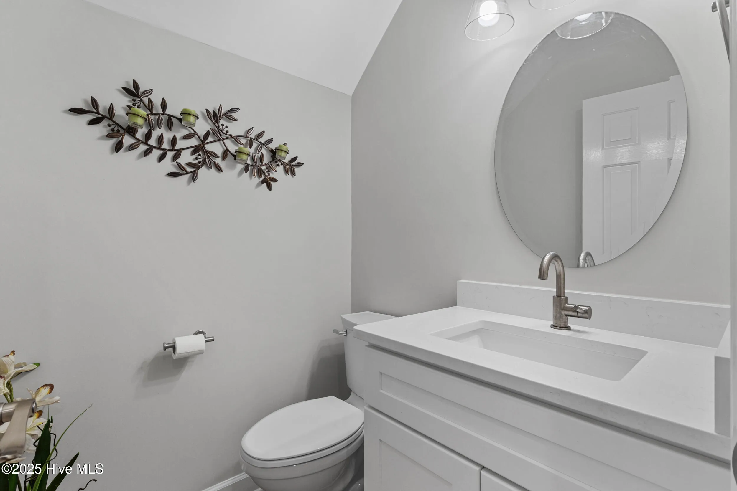 Kure Beach, North Carolina 28449, United States, 3 Bedrooms Bedrooms, ,3 BathroomsBathrooms,Residential,Pending,199904