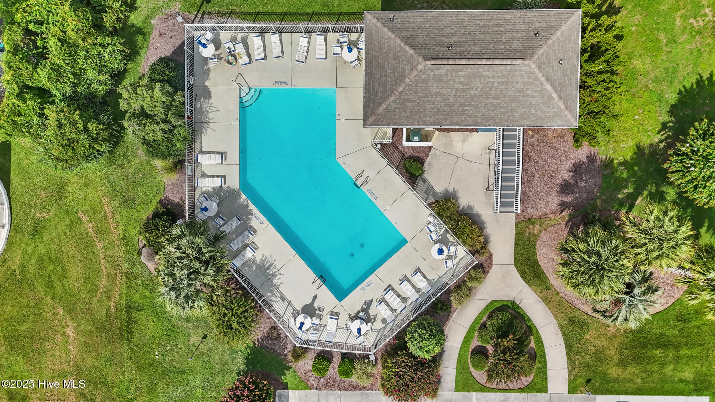 Kure Beach, North Carolina 28449, United States, 3 Bedrooms Bedrooms, ,3 BathroomsBathrooms,Residential,Pending,199904