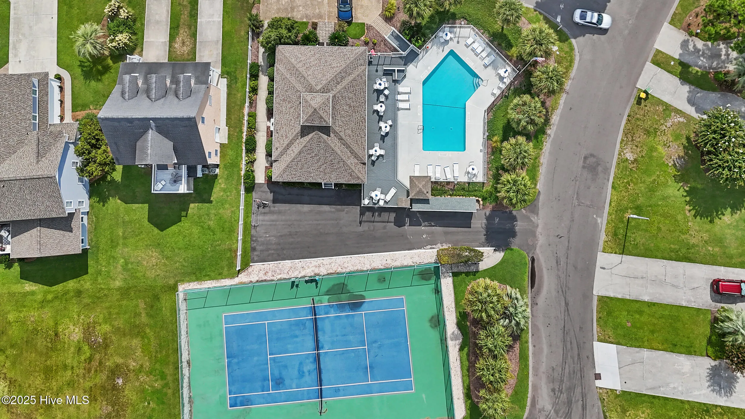 Kure Beach, North Carolina 28449, United States, 3 Bedrooms Bedrooms, ,3 BathroomsBathrooms,Residential,Pending,199904