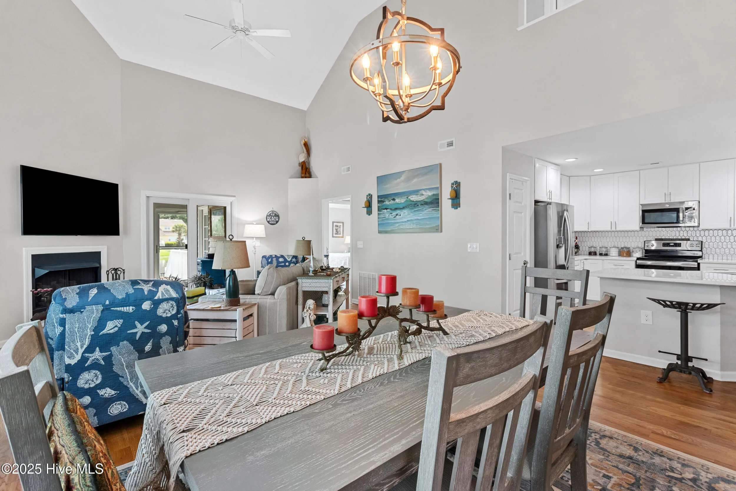 Kure Beach, North Carolina 28449, United States, 3 Bedrooms Bedrooms, ,3 BathroomsBathrooms,Residential,Pending,199904