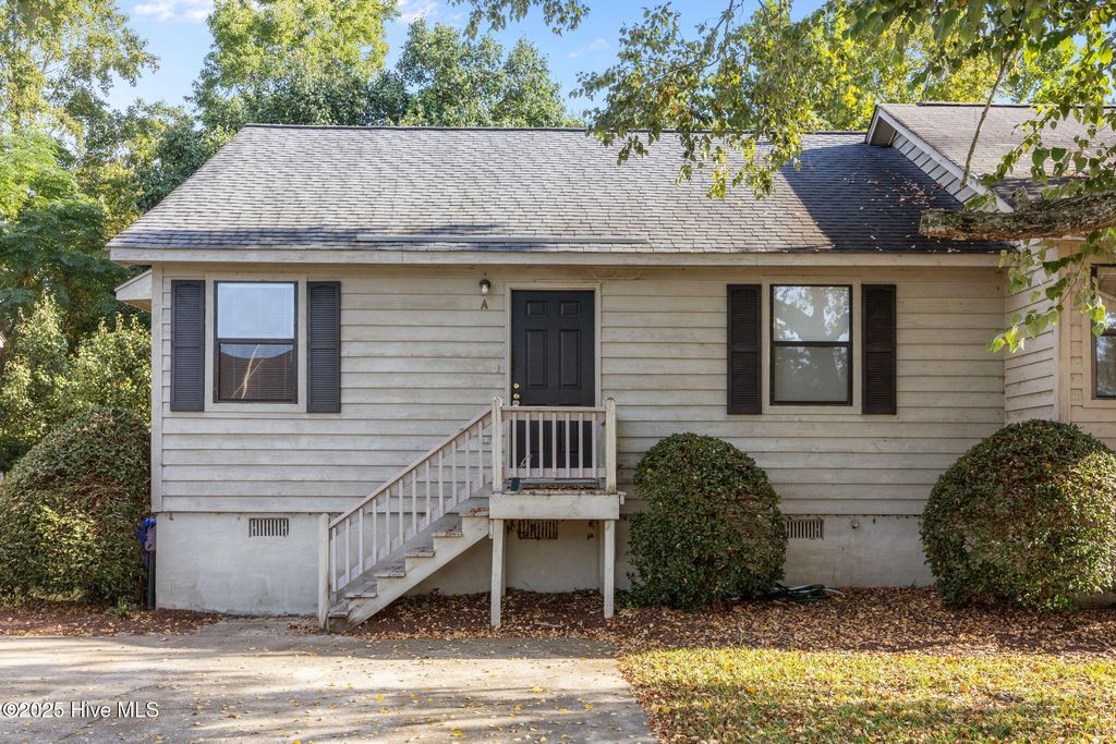 Photo of 213 Wyndham Circle #A, Greenville, NC 27858 (MLS # 100532228)