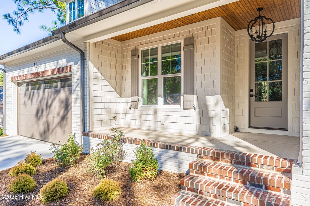 Photo of 1 Juniper Lane, Pinehurst, NC 28374 (MLS # 100542357)