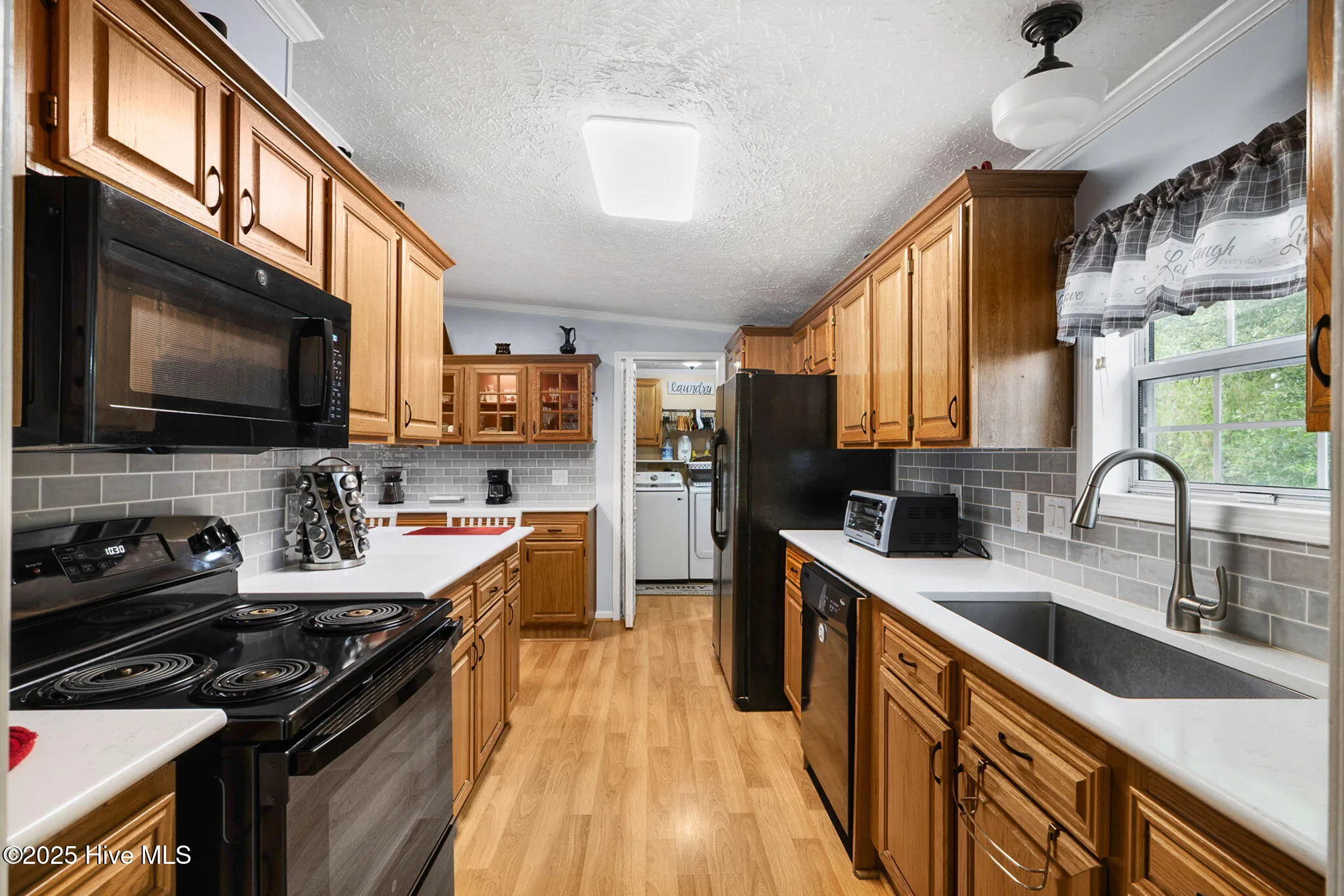 Wilmington, North Carolina 28412, United States, 3 Bedrooms Bedrooms, ,2 BathroomsBathrooms,Residential,Pending,207466