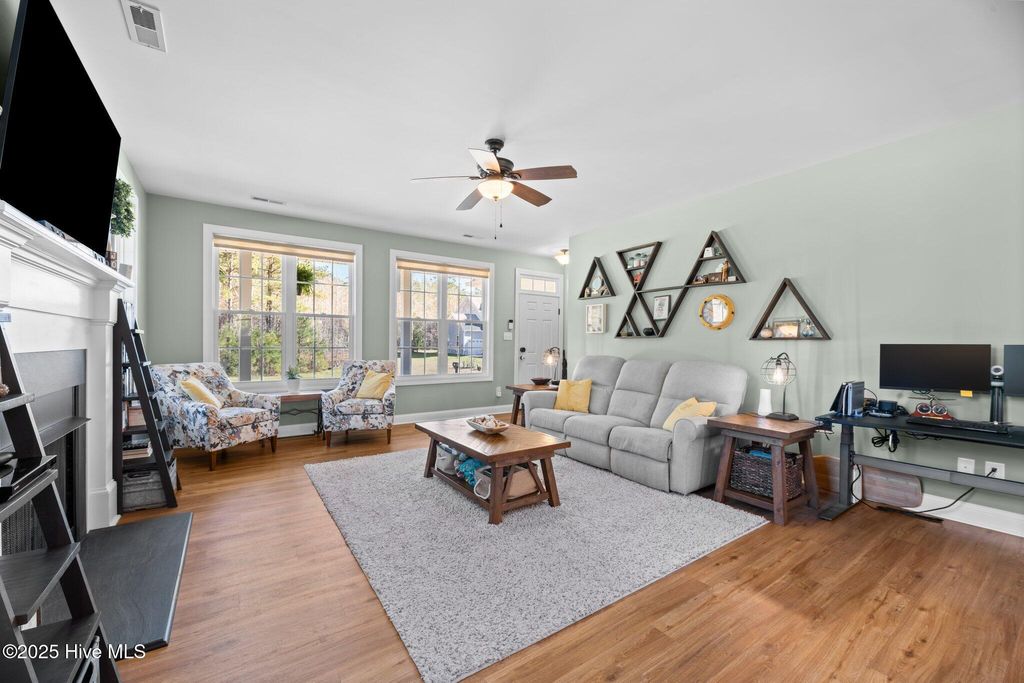 Photo of 214 Green Trees Drive, New Bern, NC 28560 (MLS # 100539675)