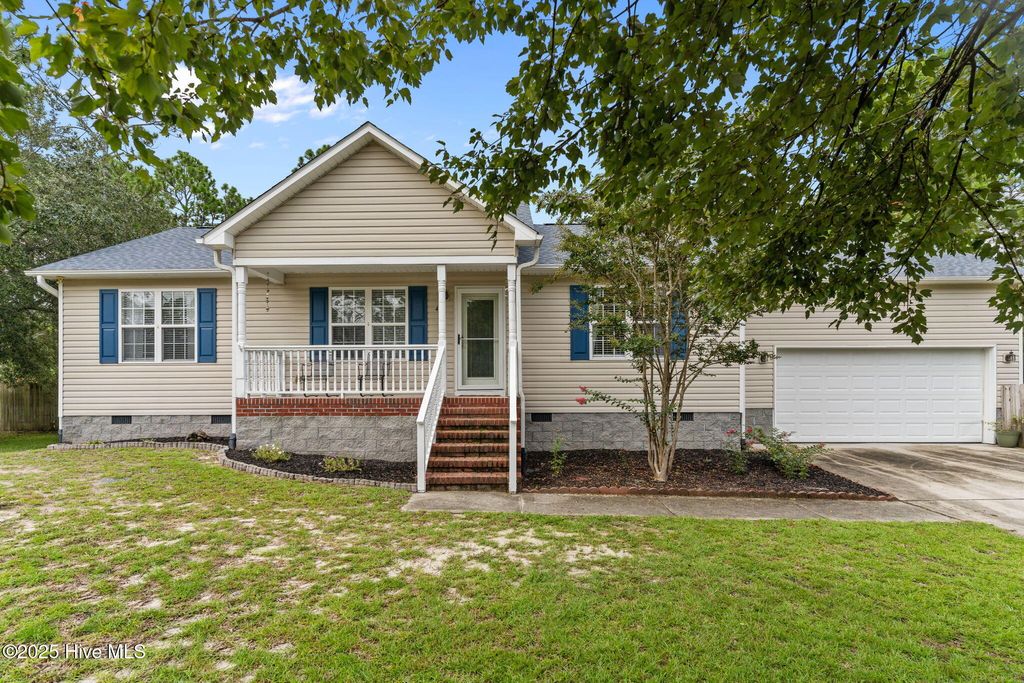 Photo of 416 Edgewood Road, Southport, NC 28461 (MLS # 100527911)