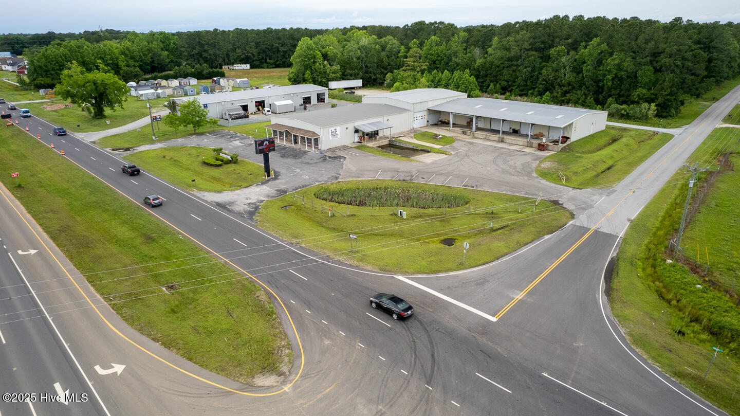 6260 Ocean Highway W