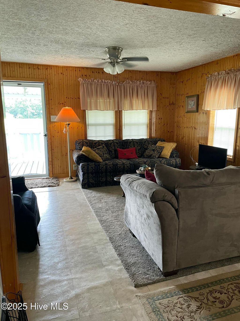 Photo of 410 Elizabethtown Road, Bladenboro, NC 28320 (MLS # 100534710)