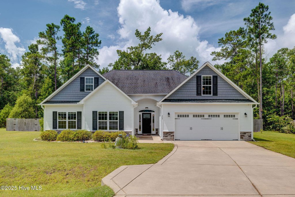 Photo of 467 W Huckleberry Way, Rocky Point, NC 28457 (MLS # 100522244)