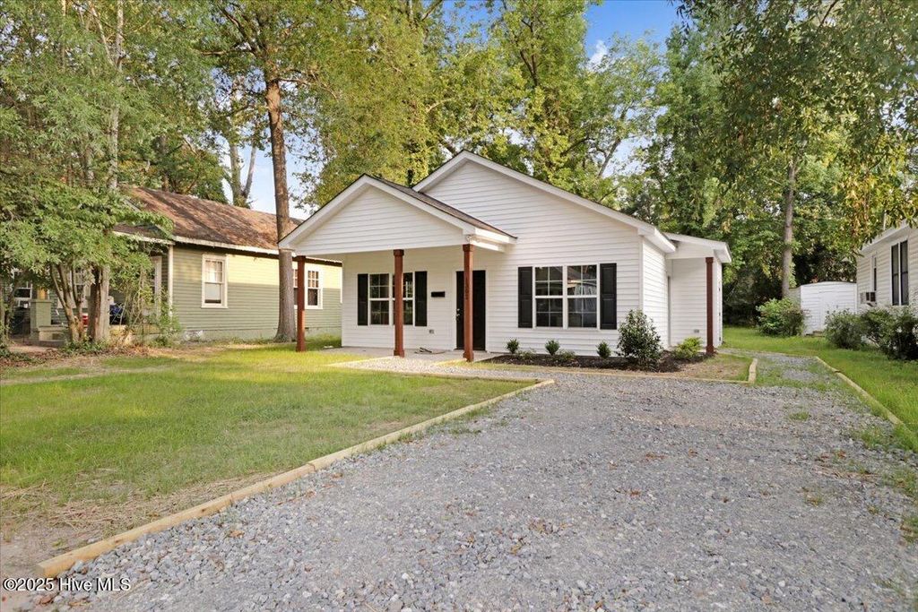 Photo of 1107 N John Street, Goldsboro, NC 27530 (MLS # 100535772)