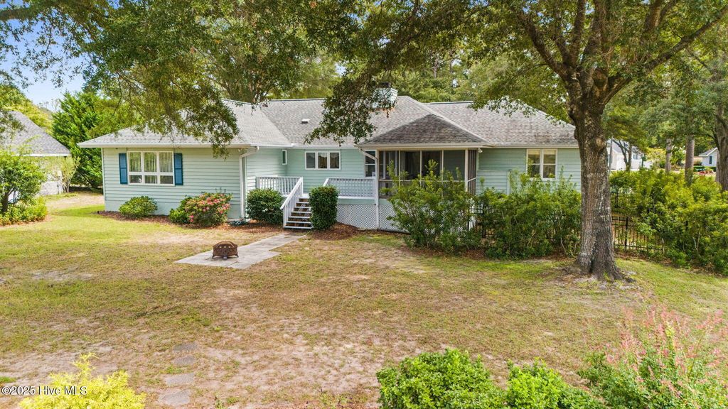 Photo of 265 Creek View Drive, Sunset Beach, NC 28468 (MLS # 100530136)