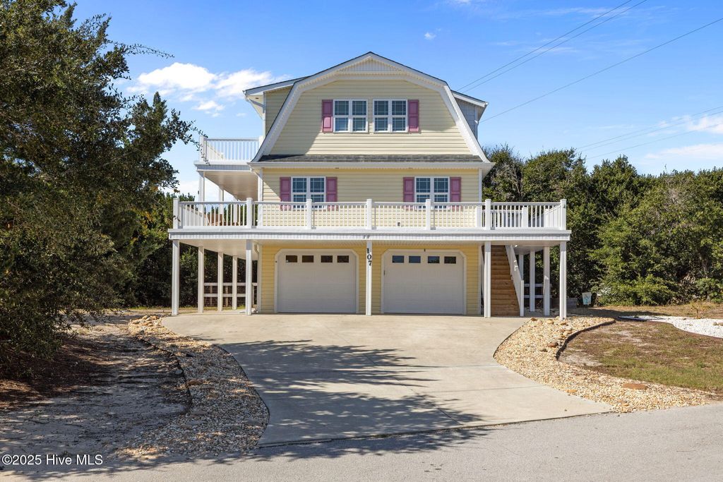 Photo of 107 William Street, Emerald Isle, NC 28594 (MLS # 100537842)