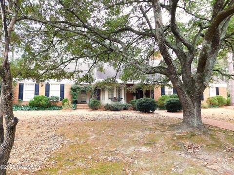 A home in Laurinburg