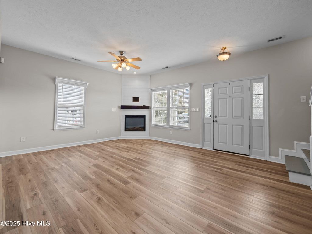 Photo of 116 Hickory Shores Drive, Newport, NC 28570 (MLS # 100542571)