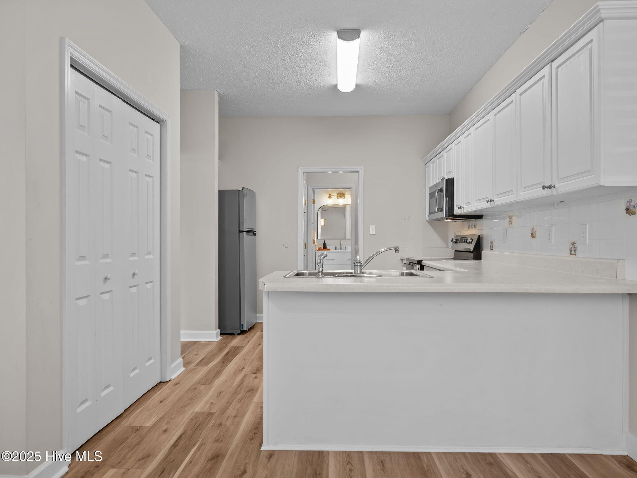 116 Hickory Shores Drive