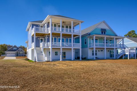 A home in Holly Ridge