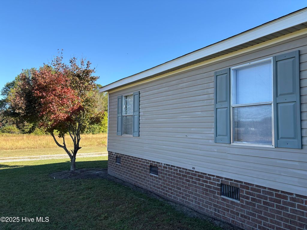 Photo of 5334 Us 17 Hwy, Washington, NC 27889 (MLS # 100538856)