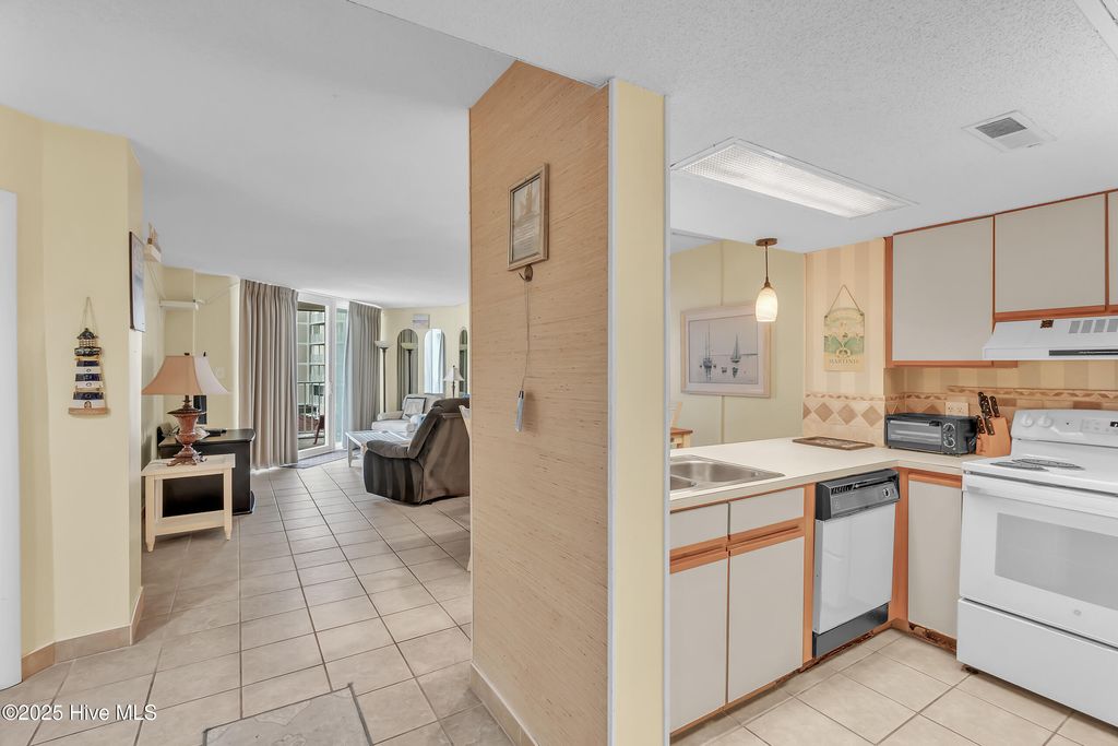 Photo of 2000 New River Inlet Road #Unit 3105, North Topsail Beach, NC 28460 (MLS # 100524532)