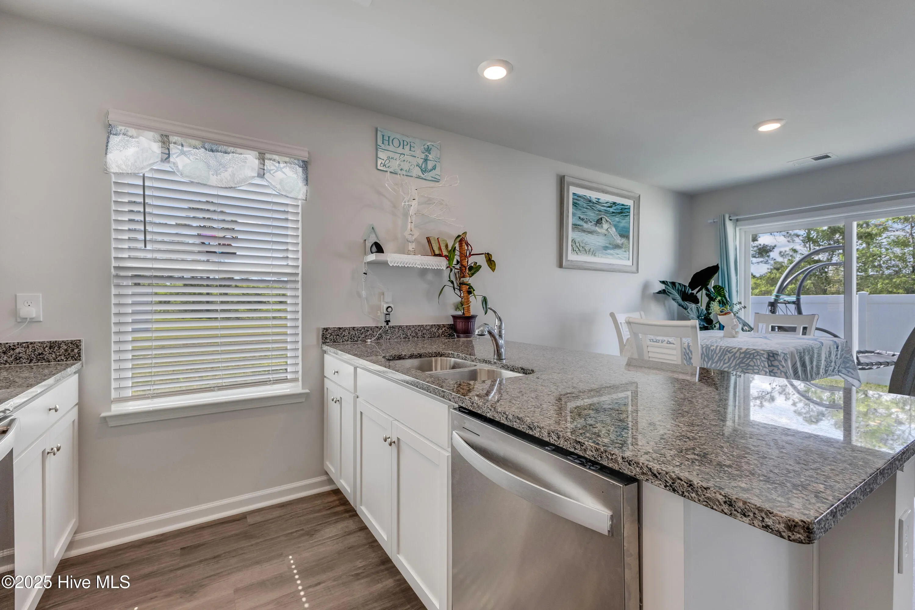 Leland, North Carolina 28451, United States, 4 Bedrooms Bedrooms, ,3 BathroomsBathrooms,Residential,Active,124049