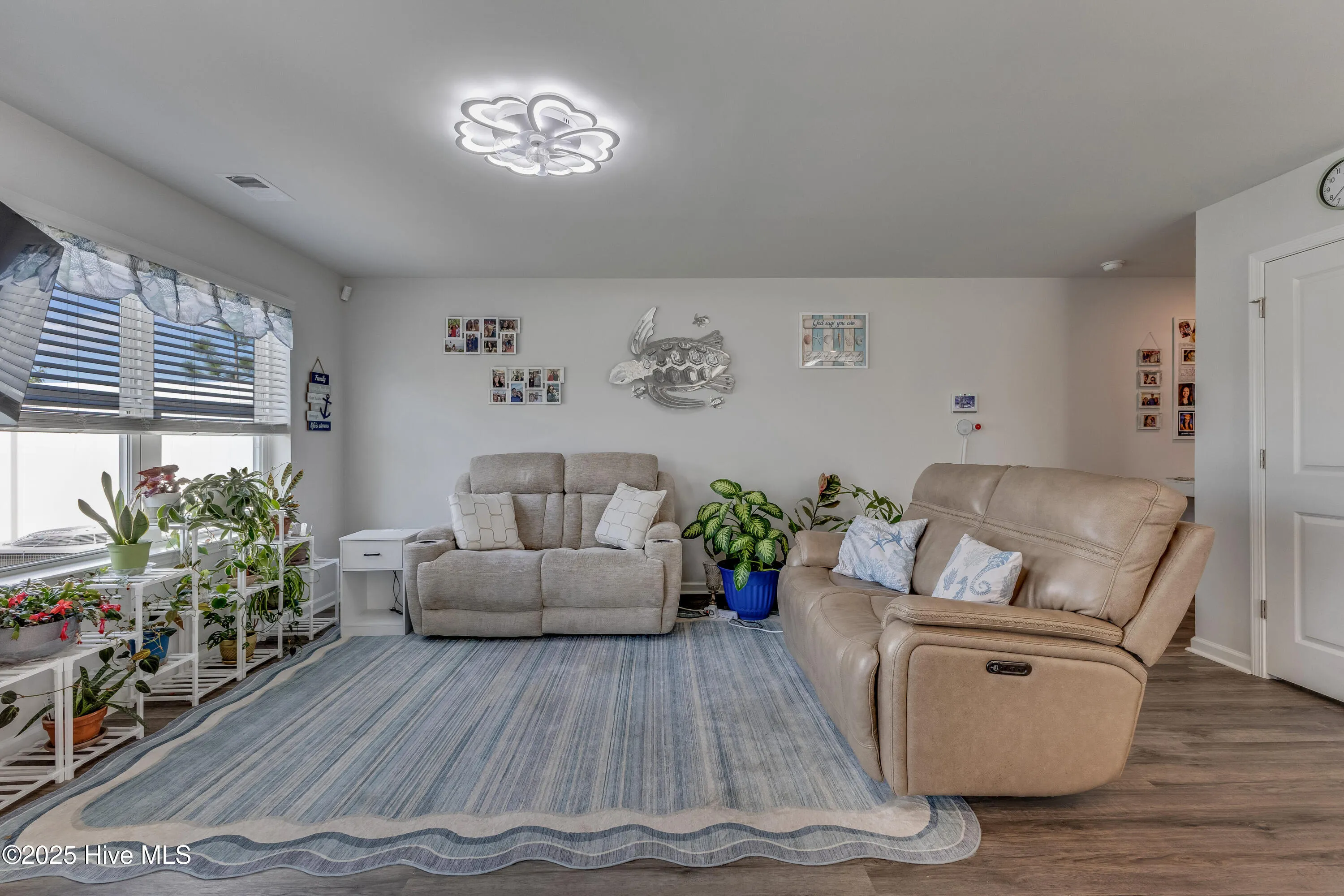 Leland, North Carolina 28451, United States, 4 Bedrooms Bedrooms, ,3 BathroomsBathrooms,Residential,Active,124049