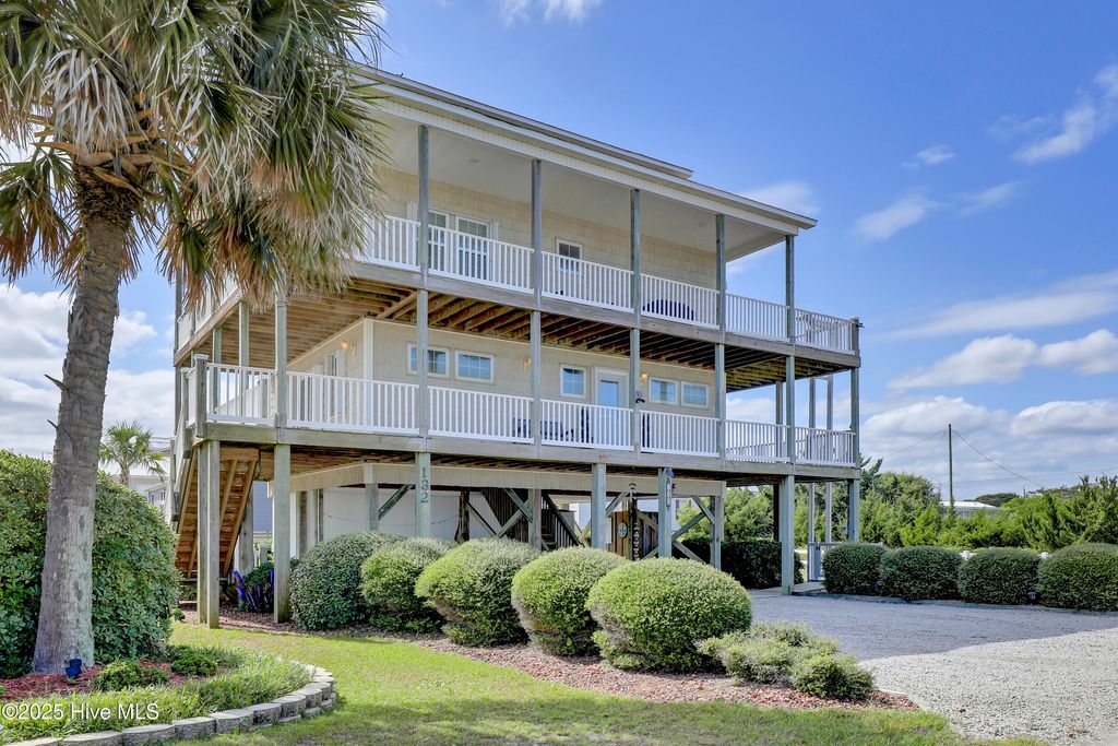 Photo of 132 Reeves Street, North Topsail Beach, NC 28460 (MLS # 100533644)