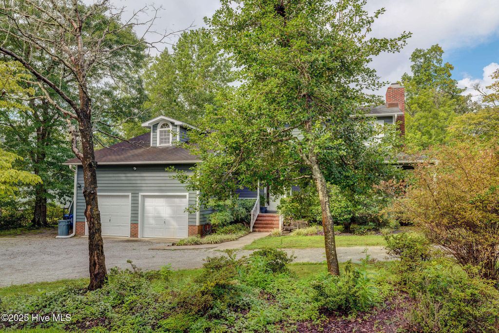 Photo of 202 Golf Terrace Court, Hampstead, NC 28443 (MLS # 100525167)