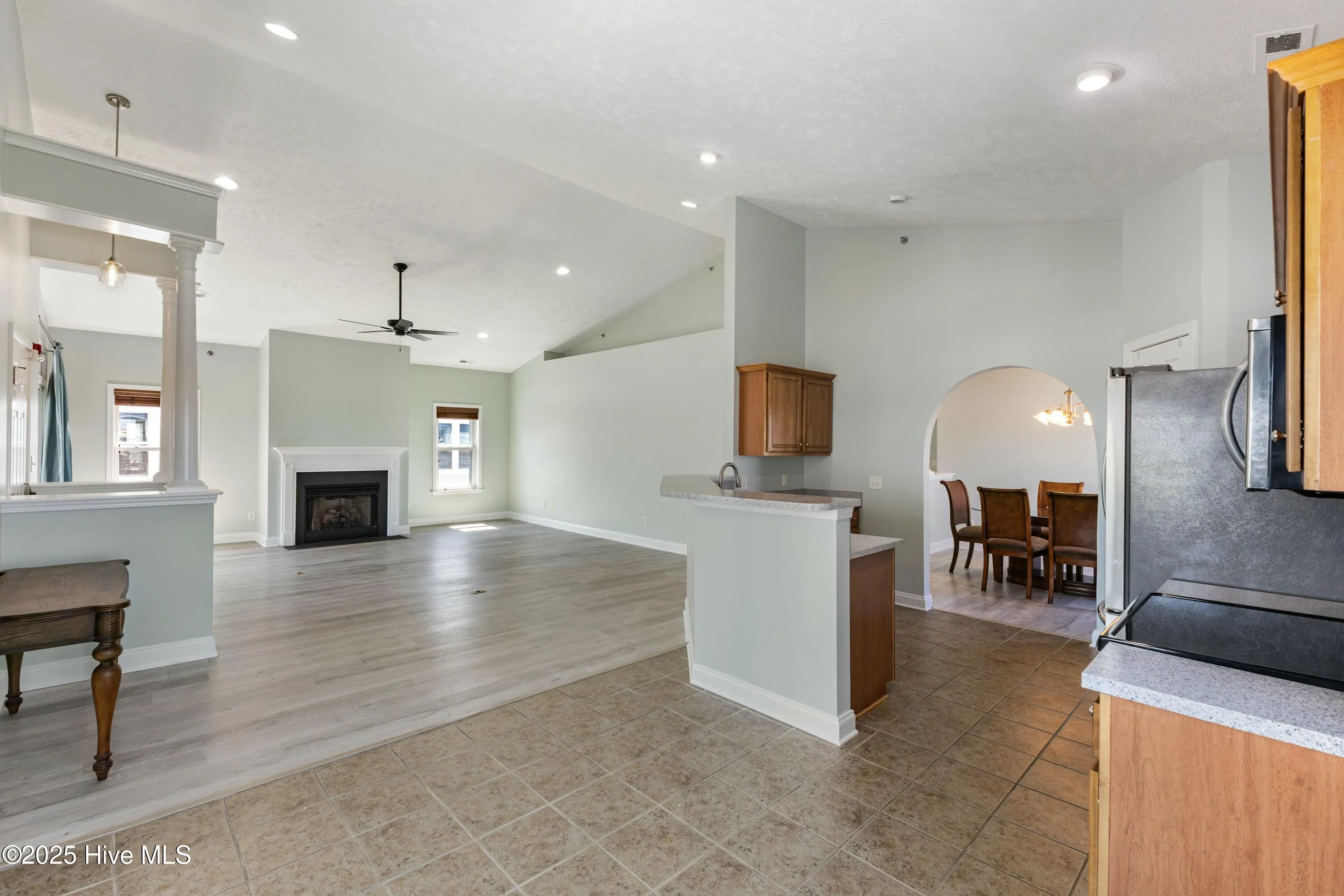 Carolina Beach, North Carolina 28428, United States, 4 Bedrooms Bedrooms, ,3 BathroomsBathrooms,Residential,Active,98587