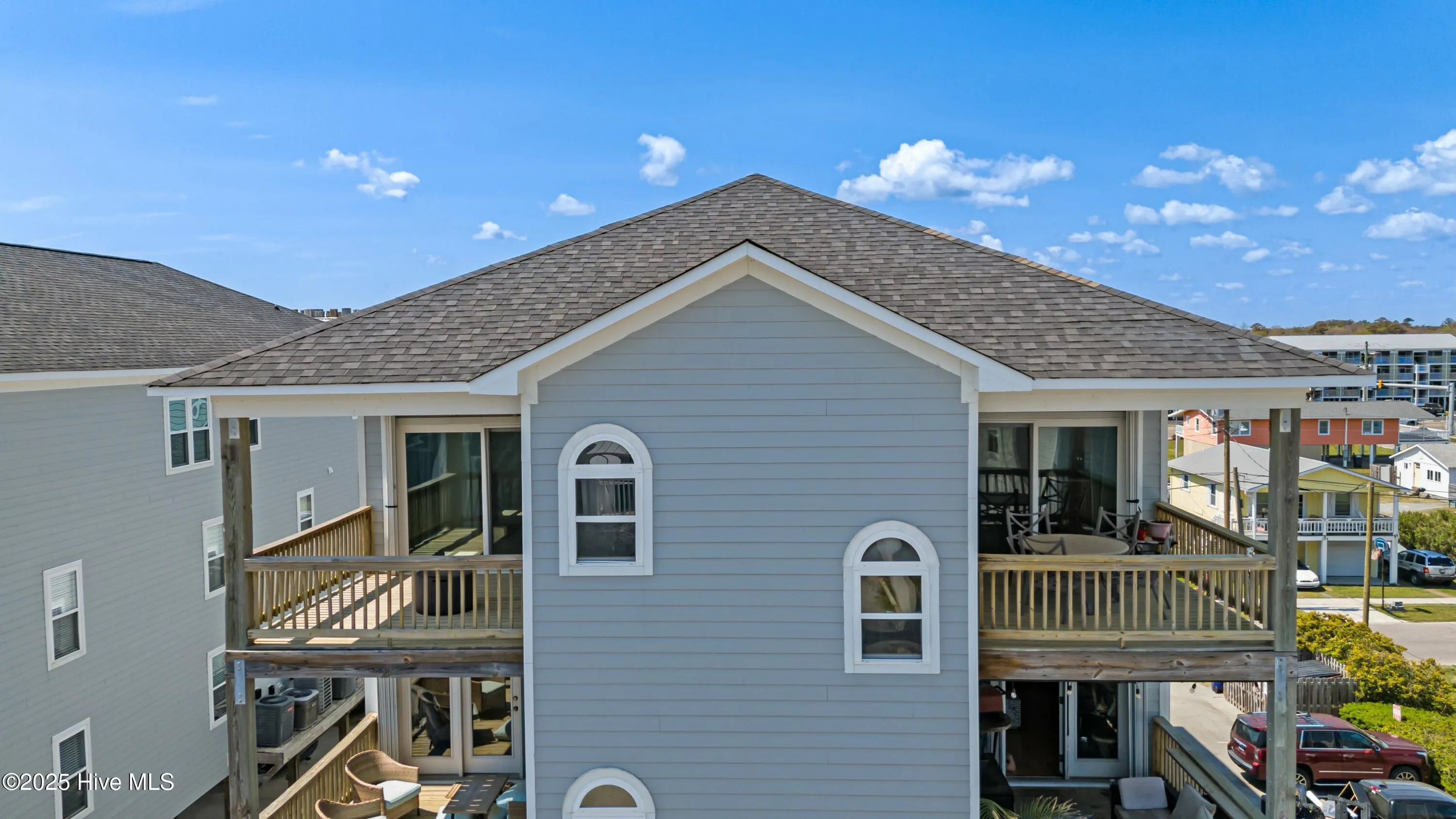 Carolina Beach, North Carolina 28428, United States, 4 Bedrooms Bedrooms, ,3 BathroomsBathrooms,Residential,Active,98587