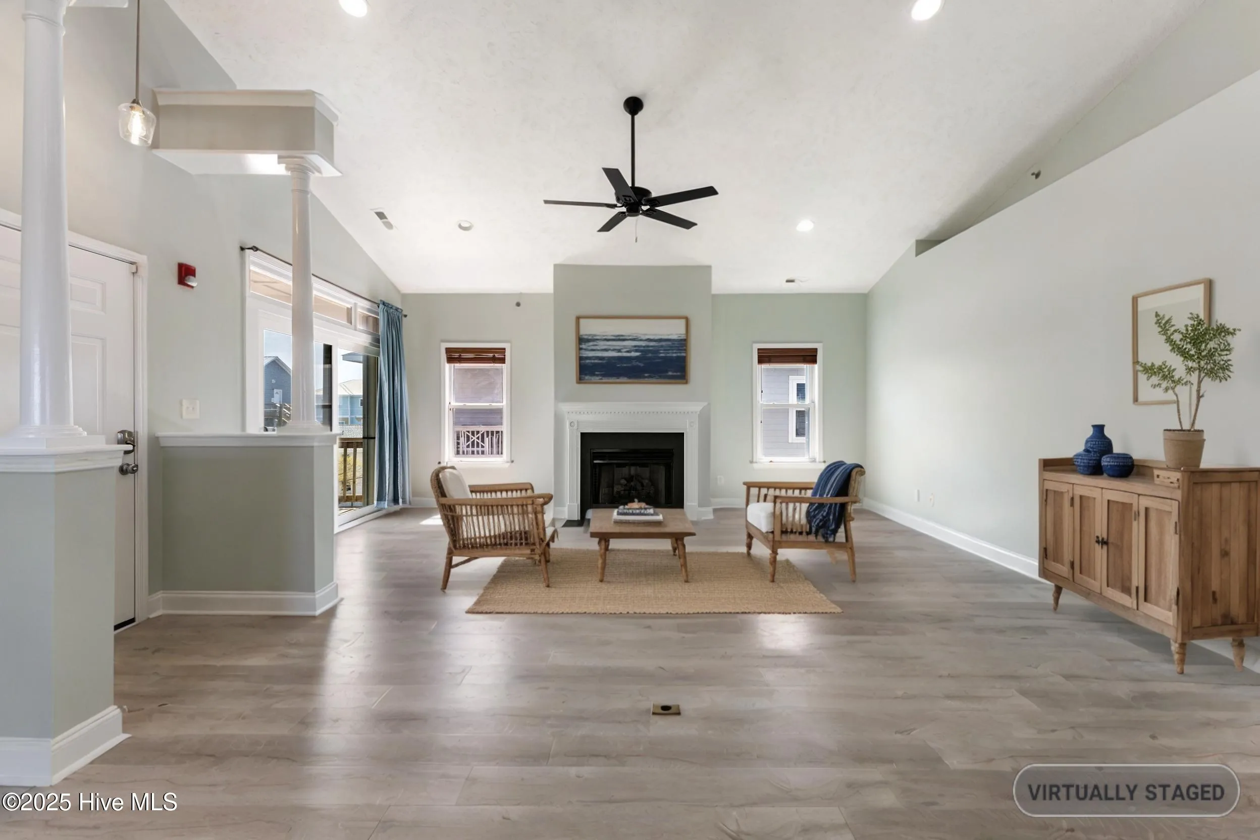 Carolina Beach, North Carolina 28428, United States, 4 Bedrooms Bedrooms, ,3 BathroomsBathrooms,Residential,Active,98587