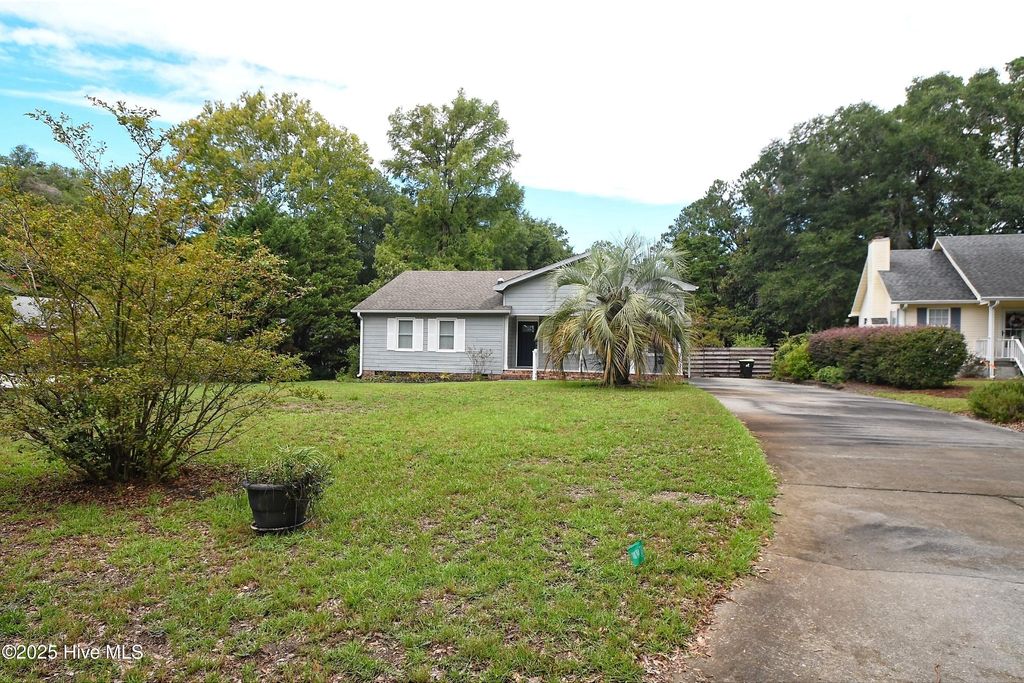 Photo of 503 Great Oak Circle, Sunset Beach, NC 28468 (MLS # 100523819)