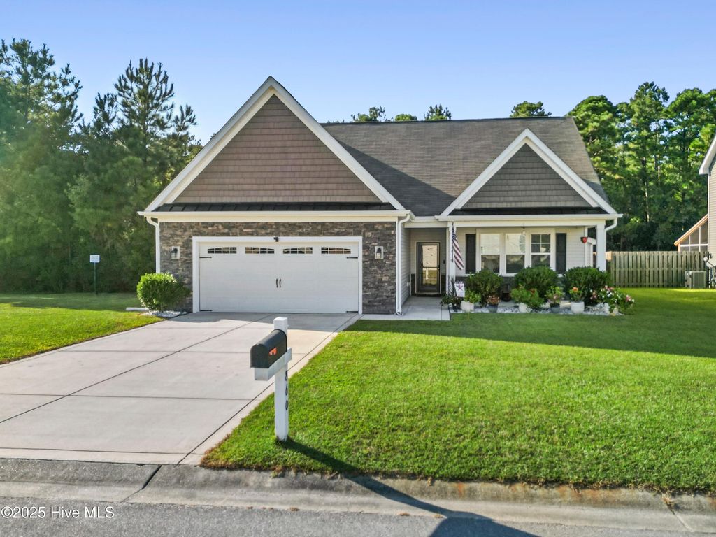 Photo of 860 Heart Wood Loop Road NE, Leland, NC 28451 (MLS # 100532562)