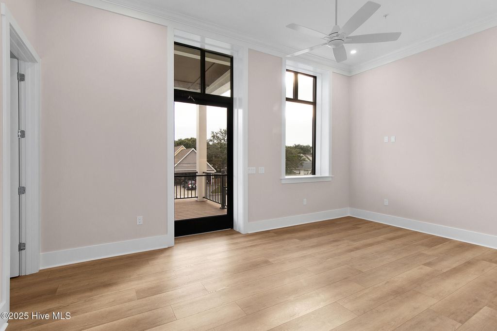 Photo of 805 Mulberry Street #Unit 204, Beaufort, NC 28516 (MLS # 100535357)