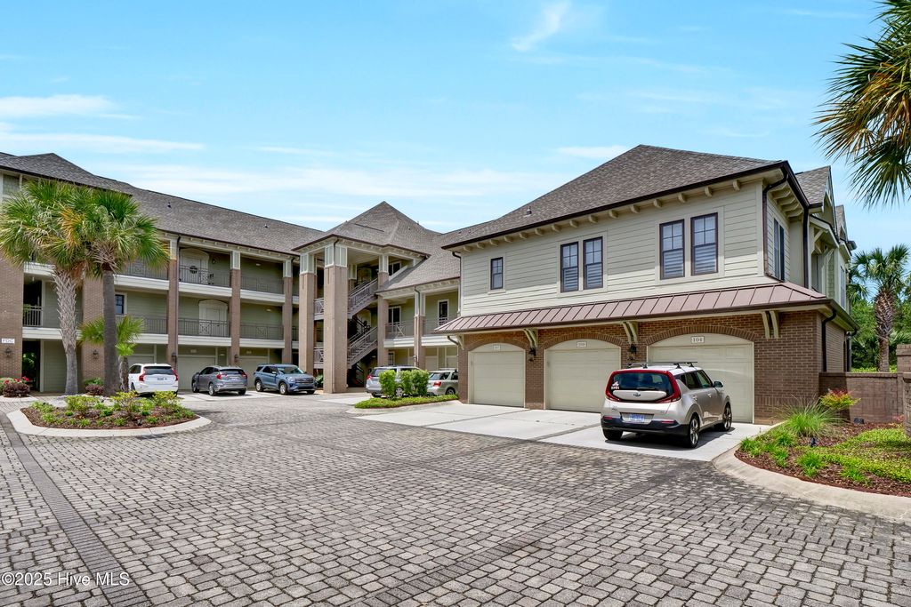 Photo of 644 Village Park Drive #207, Wilmington, NC 28405 (MLS # 100510671)