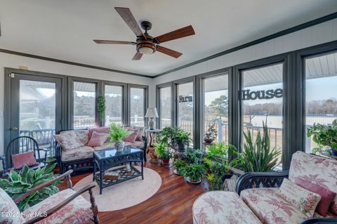 listing image 104