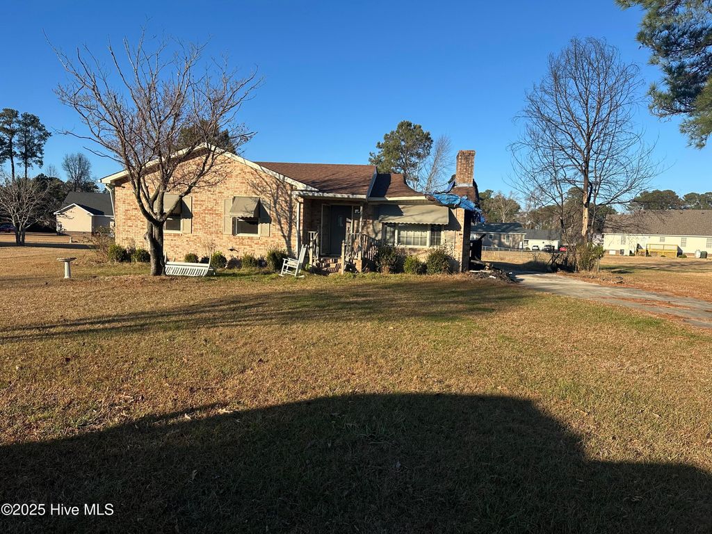 Photo of 202 Jay Trail, Murfreesboro, NC 27855 (MLS # 100544172)