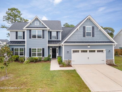 Photo of 926 Needlerush Road, Sneads Ferry, NC 28460 (MLS # 100535893)