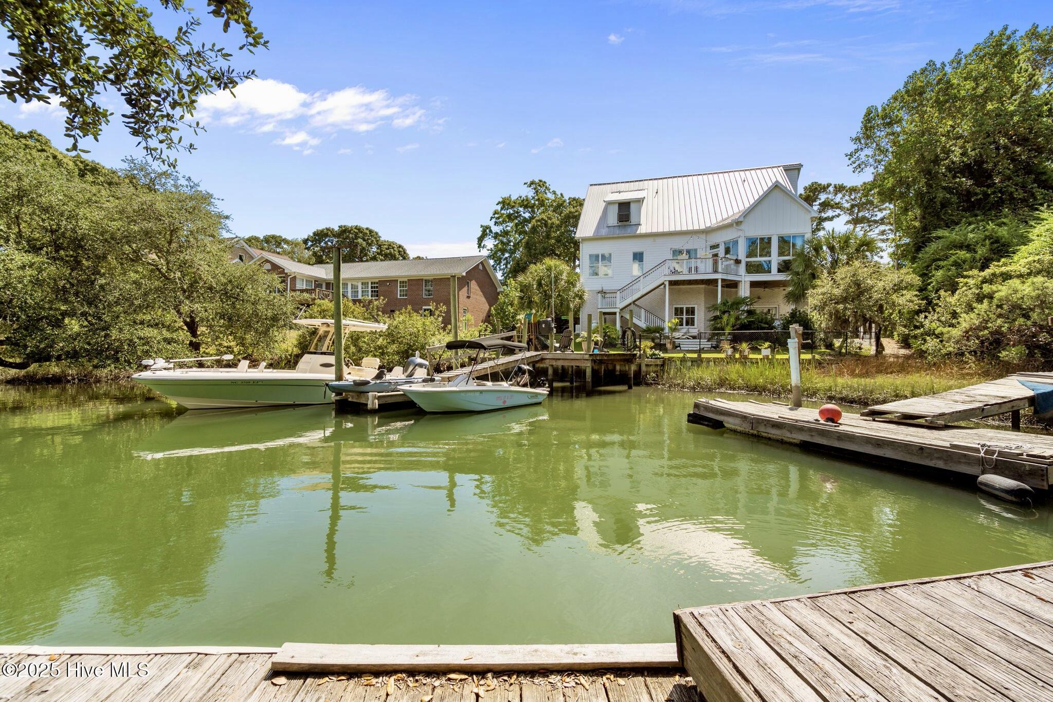 802 Sound View Drive