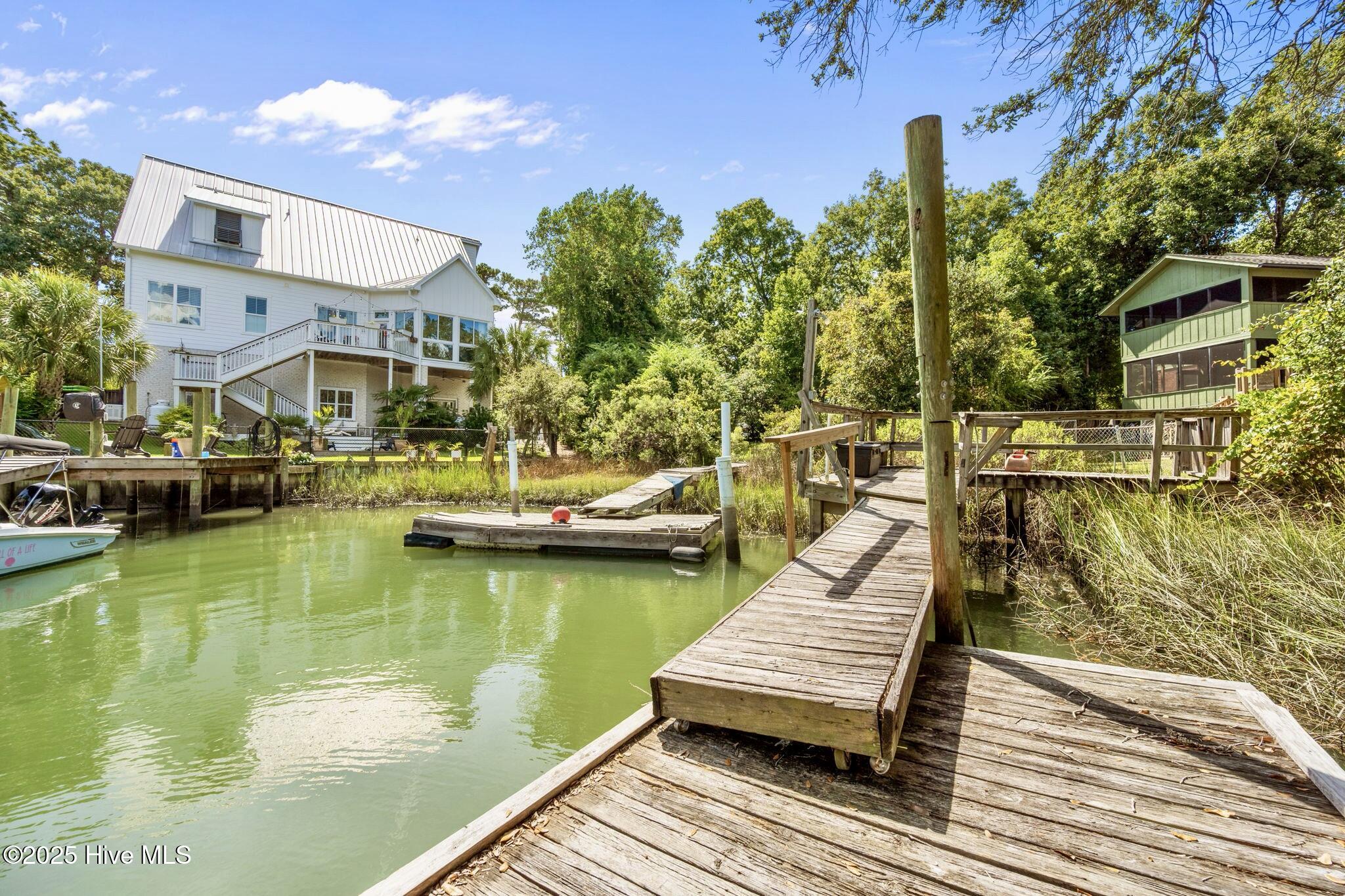 802 Sound View Drive