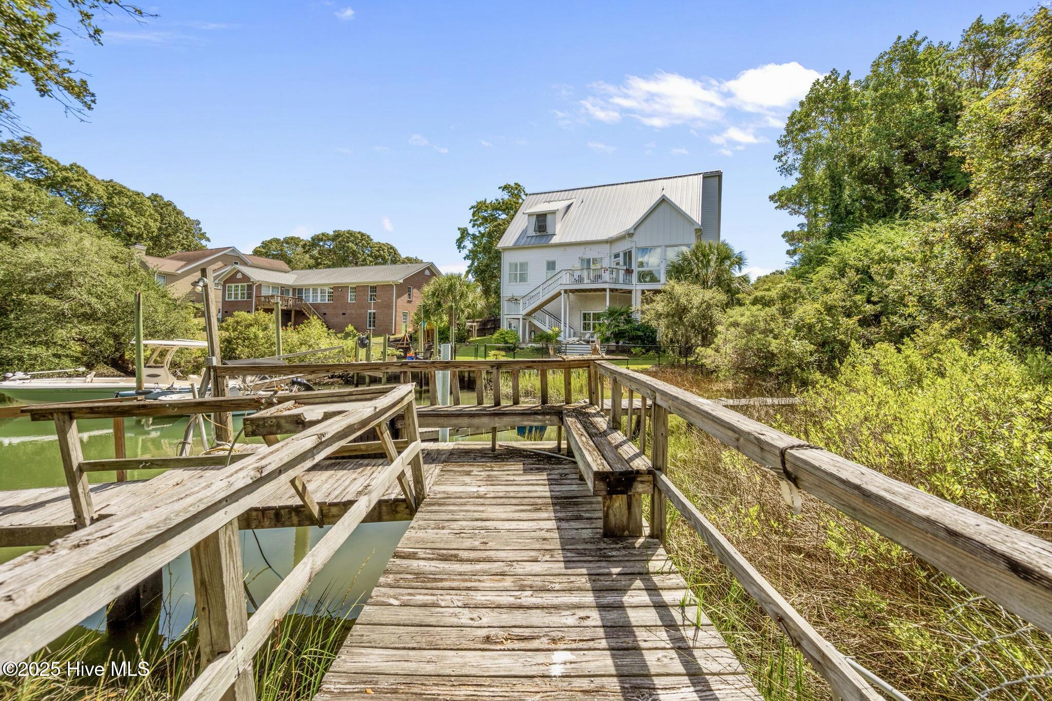 802 Sound View Drive