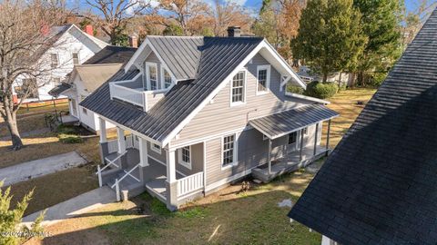 A home in Williamston