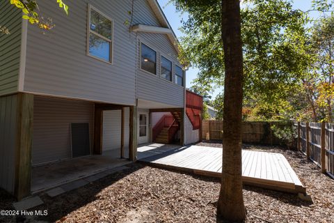 A home in Oak Island