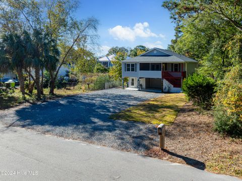 A home in Oak Island