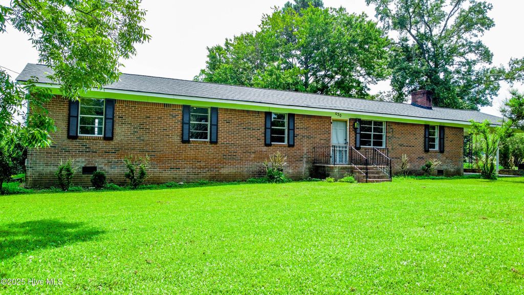 Photo of 30 Cooper Loop Road, Sunbury, NC 27979 (MLS # 100522262)