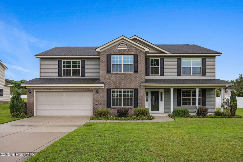 Photo of 2435 Kodiak Drive, Winterville, NC 28590 (MLS # 100520648)
